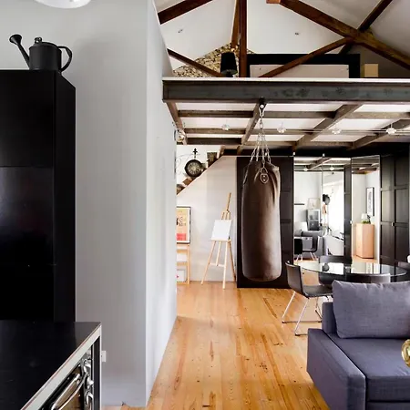 Apartamento Ensolarado E Acolhedor * Lisboa